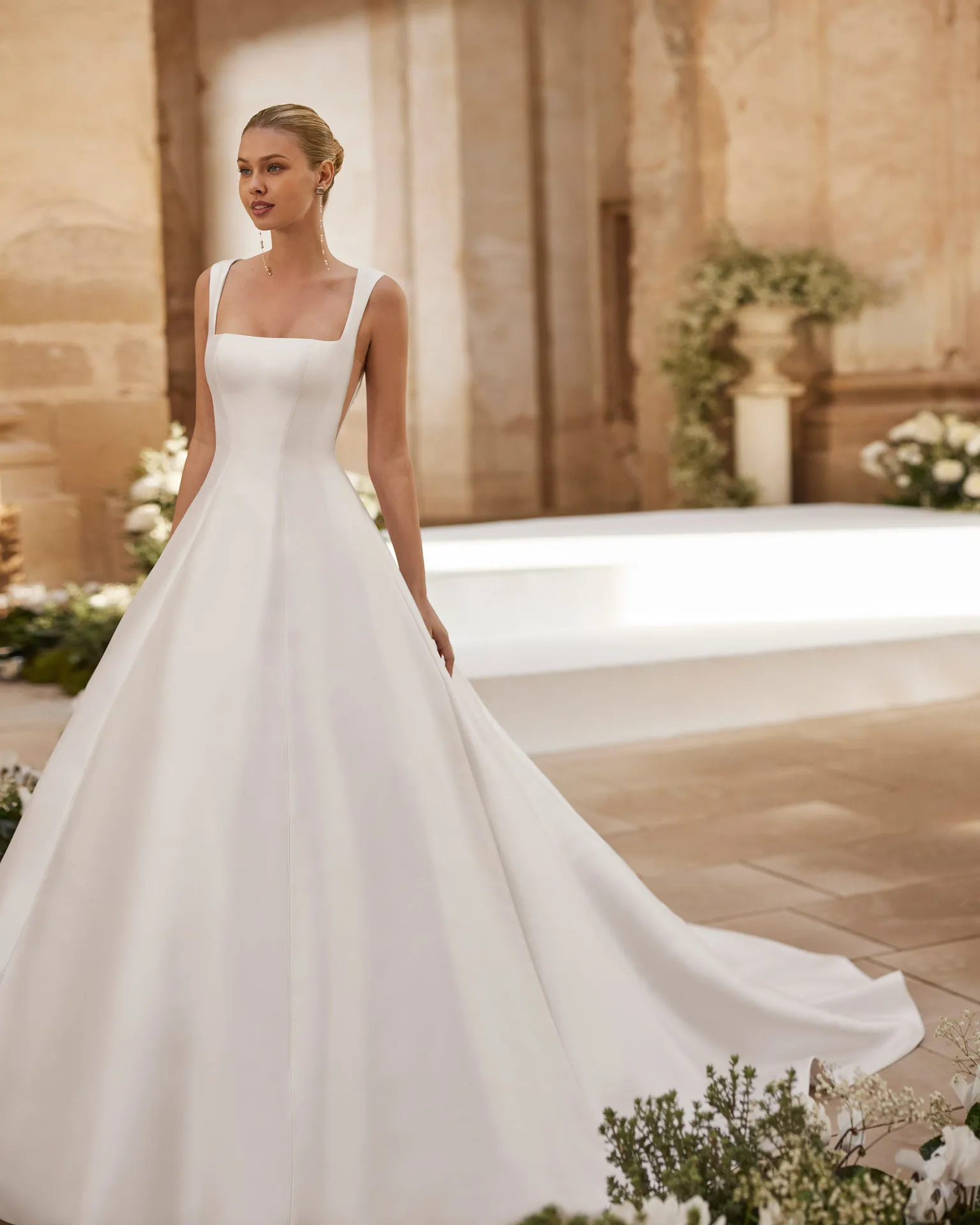 Brautkleid Monica von Aire Barcelona