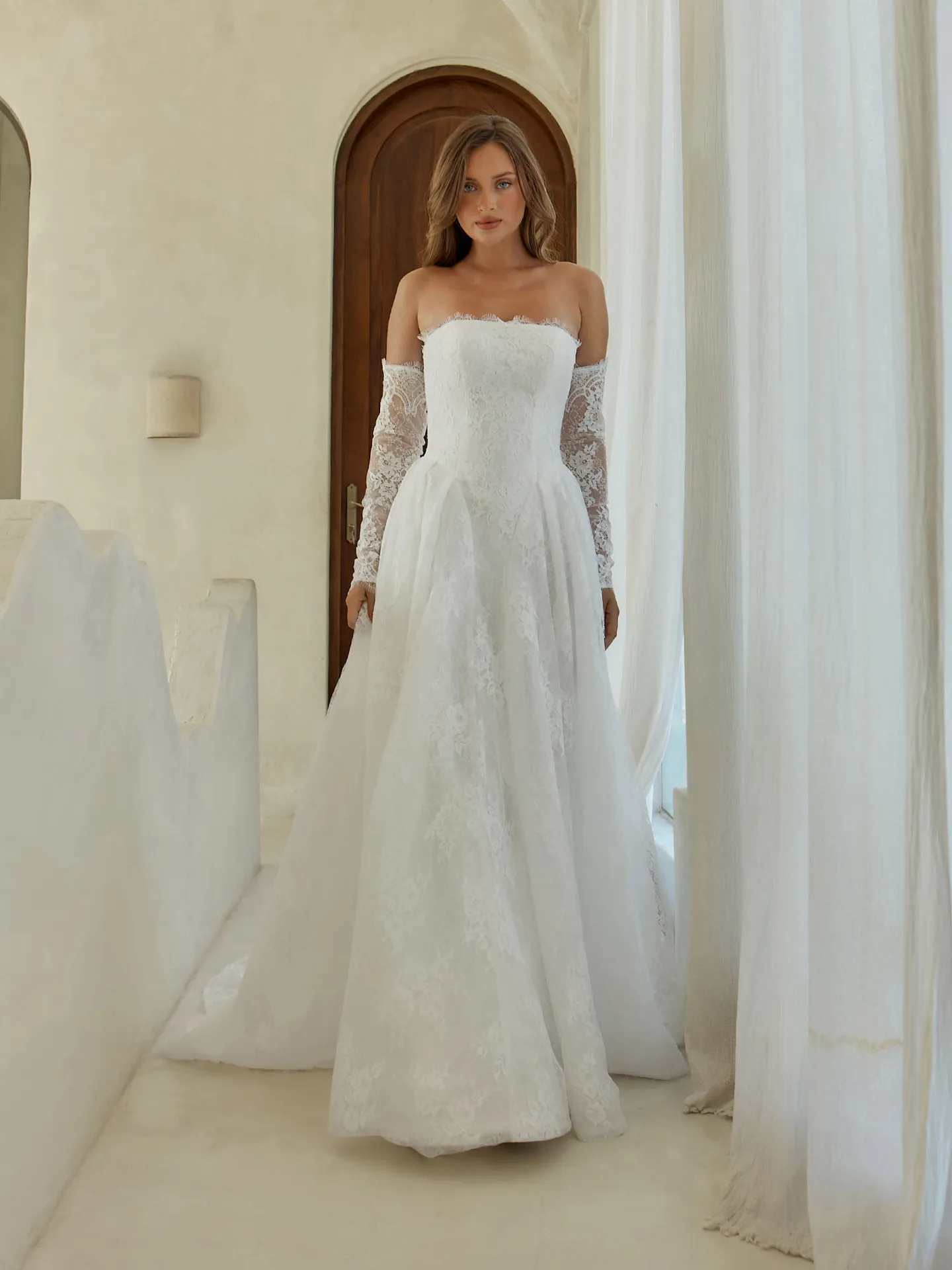 Brautkleid Garner von Serene by Madi Lane