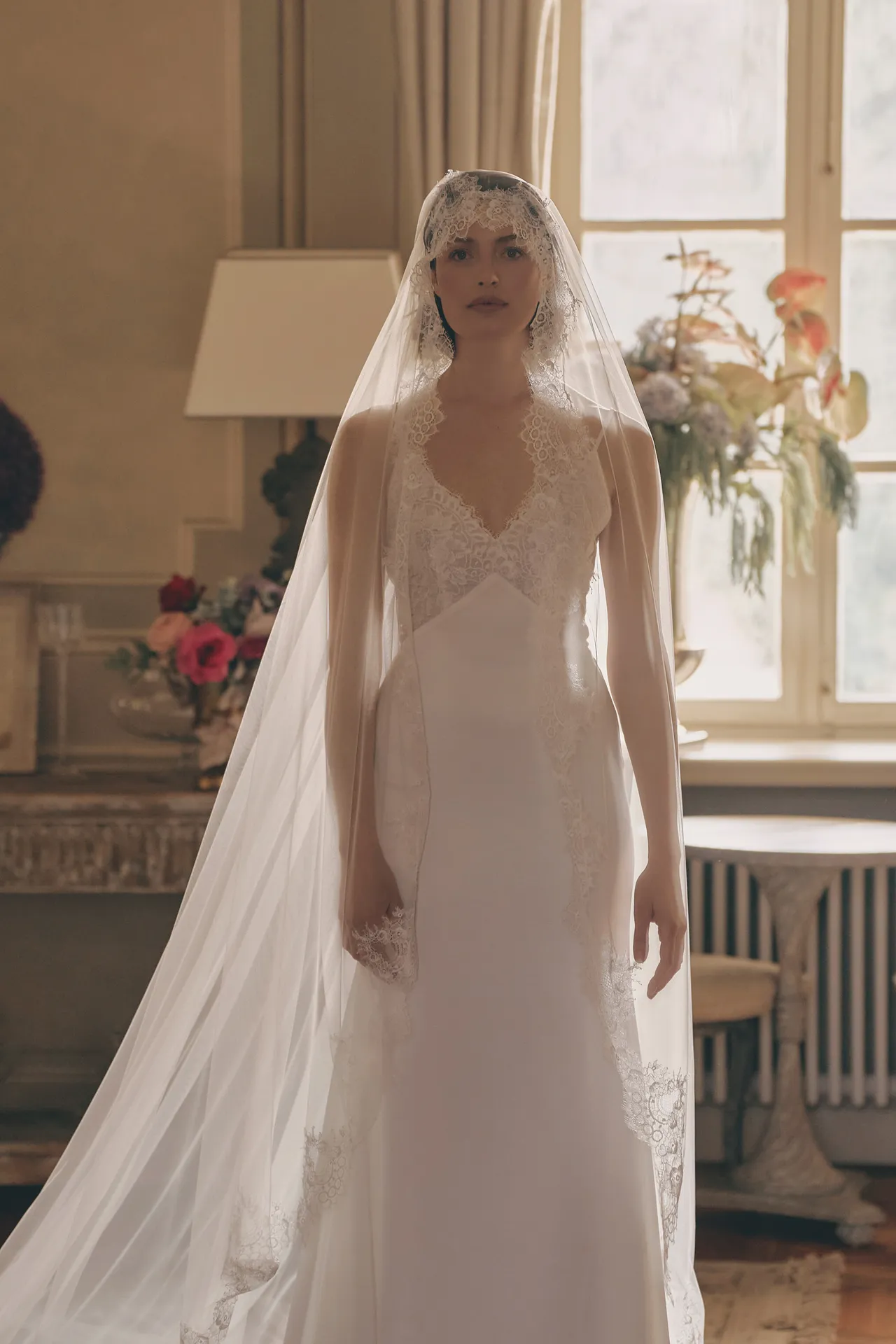 Brautkleid 2702 von Mia Lavi