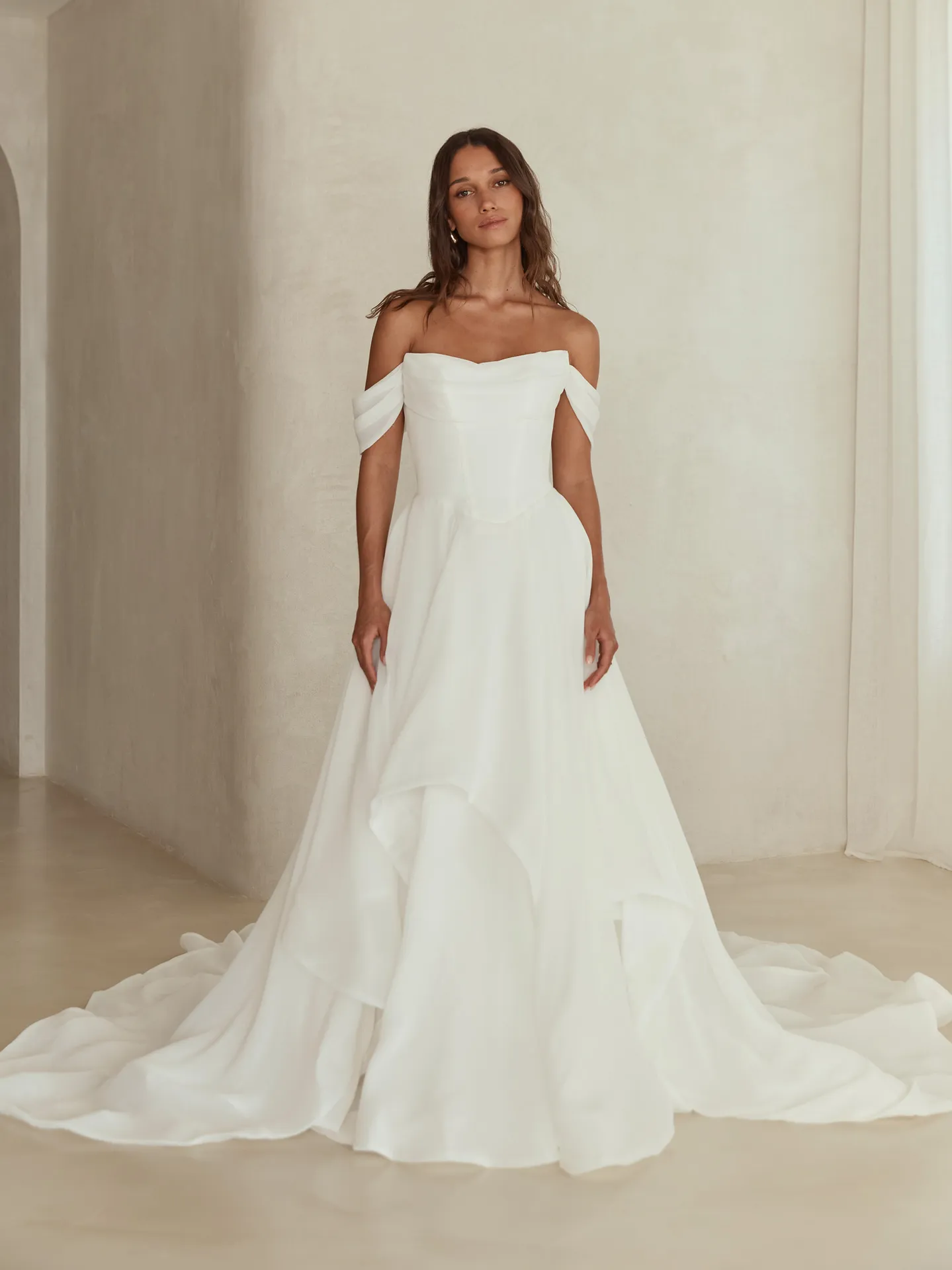 Brautkleid Cherry-Rae von Serene by Madi Lane